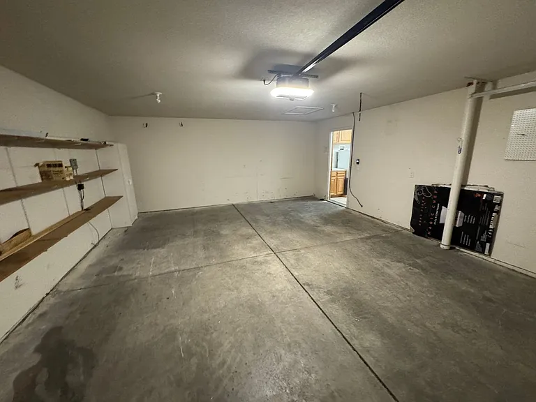 2108 Sherwood Forest Ct — Photo 23