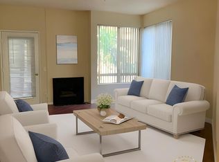 Sycamore (1229), Los Angeles, CA 90038
