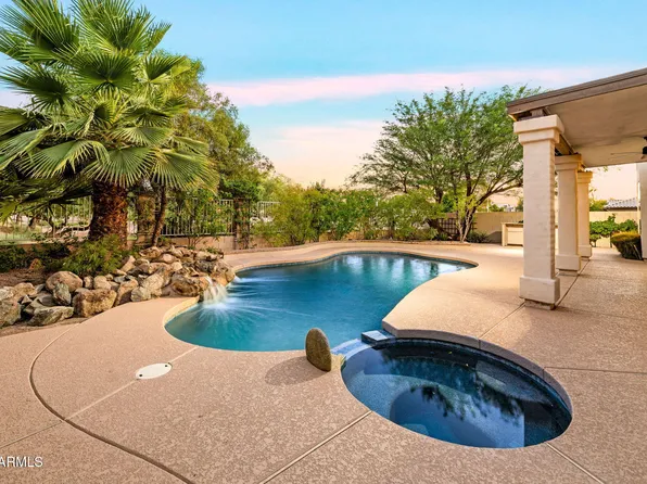 5225 W DEL RIO Street, Chandler, AZ 85226