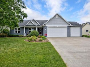 2153 W Barley Way, Appleton, WI 54913