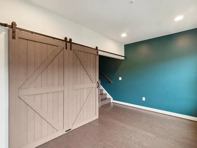 241 Kepler Dr — Photo 19