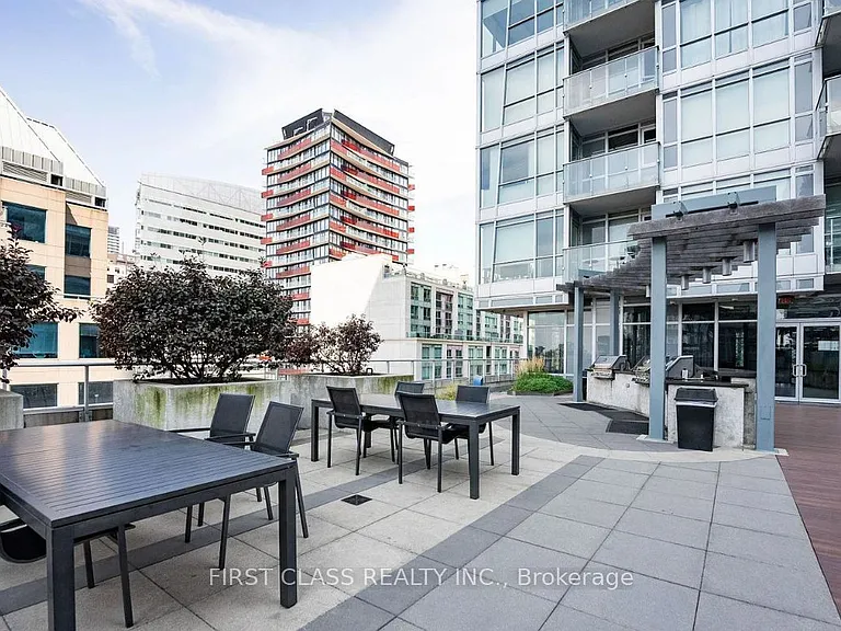 199 Richmond St W #2706 — Photo 24