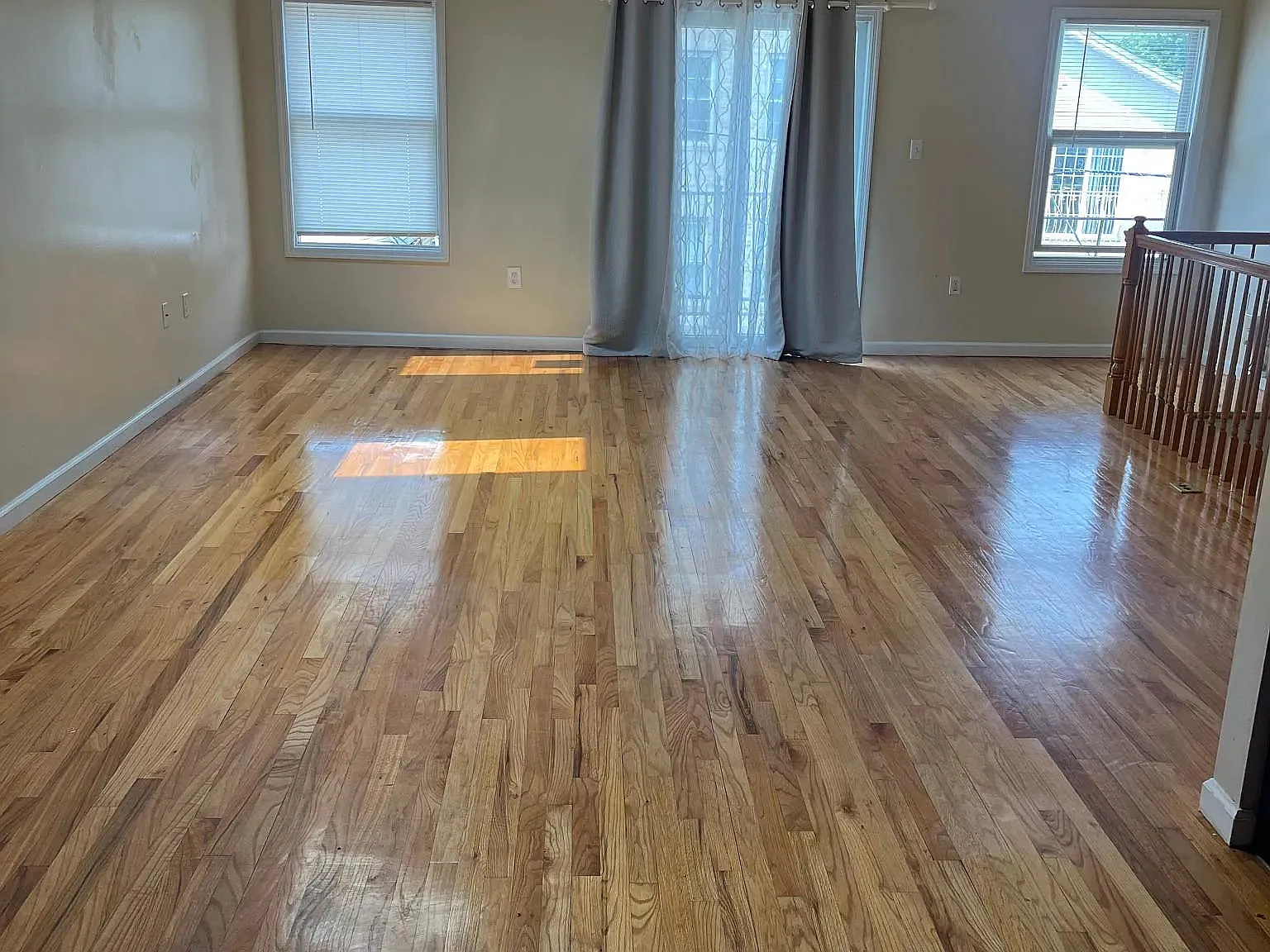 3 bed, 1500 sqft, $3,100 — Photo 2