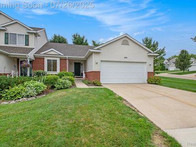 1051 Spirea, Howell, MI, 48843