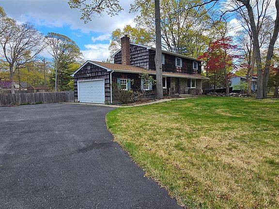 2nd image of 61 Timber Point Road
