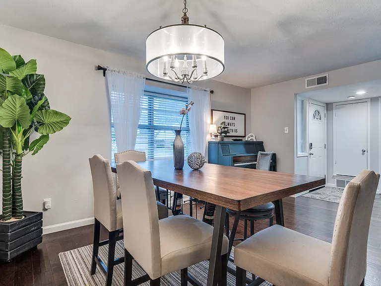 13019 Glenside Dr — Photo 7