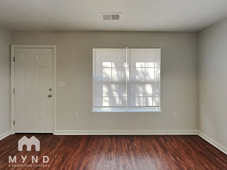 5130 Alford St — Photo 6