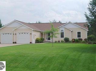 887 Francis Dr, Traverse City, MI 49696