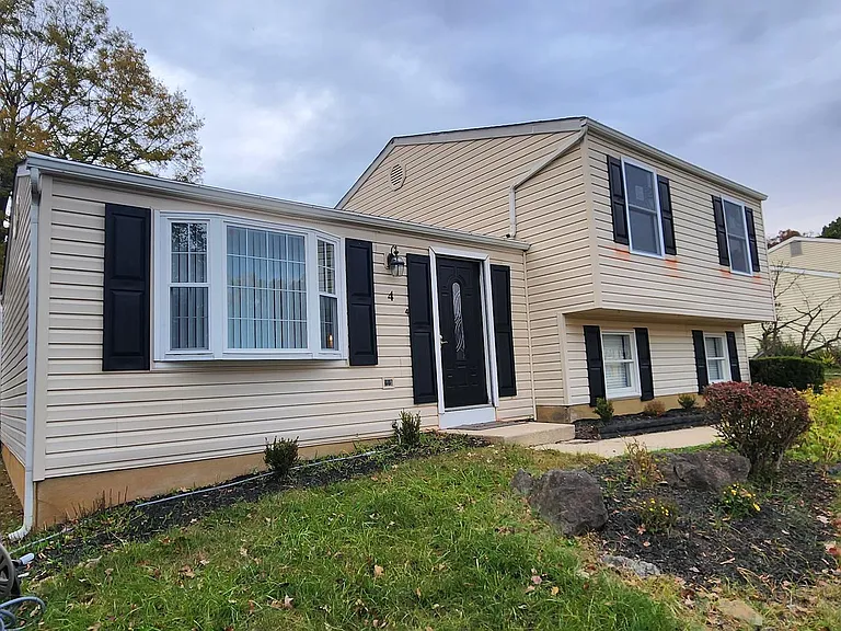 4 Big Stone Ct — Photo 16