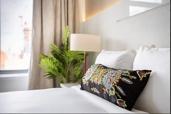 Rented by Compass | media 11
