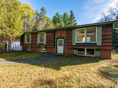 88 Old Wawbeek Rd, Tupper Lake, NY, 12986