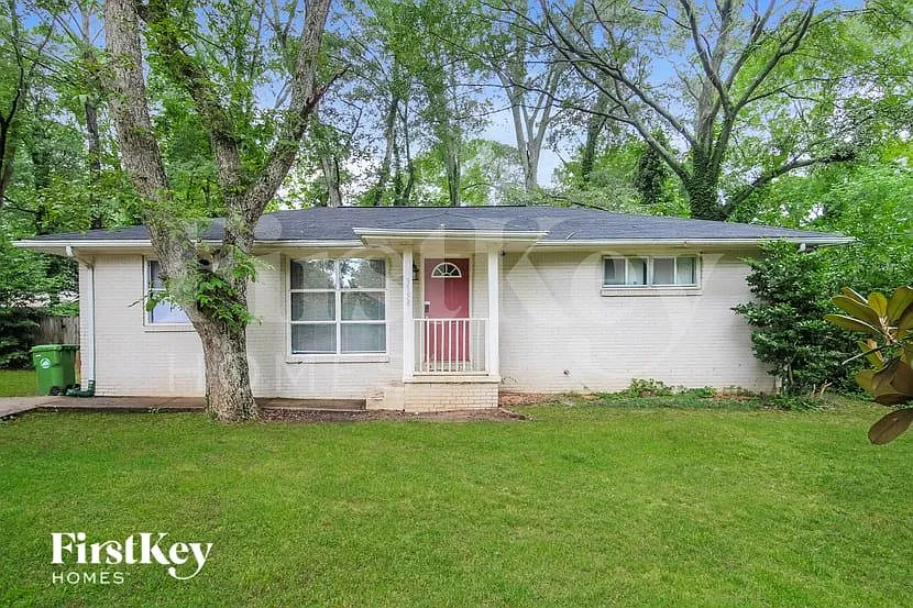 3758 Aldea Dr