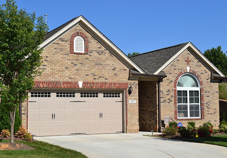 1st image of 2086 Chandler Village Dr