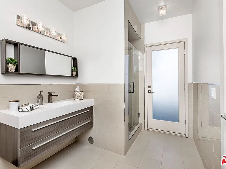 11955 Pinnacle Pl — Photo 17