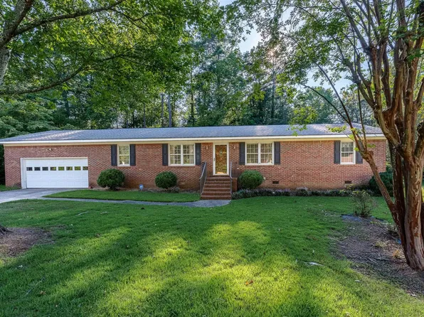 105 Vicksburg Ct, Simpsonville, SC 29681
