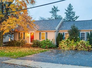 19 Caspar St, Worcester, MA 01604