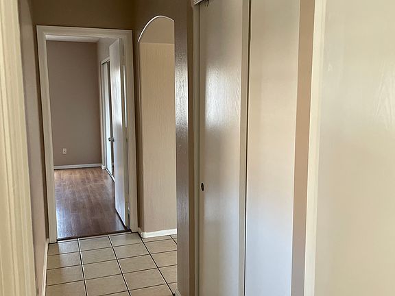 5th image of 12244 W Scotts Dr