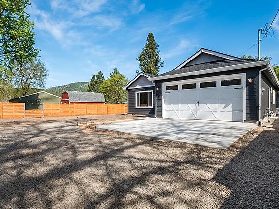 3rd image of 1805 2nd Ave #1805.5