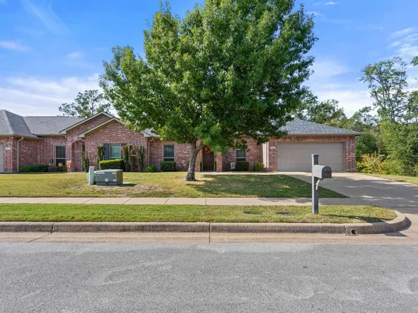 5011 Shiloh Village Dr, Tyler, TX 75703
