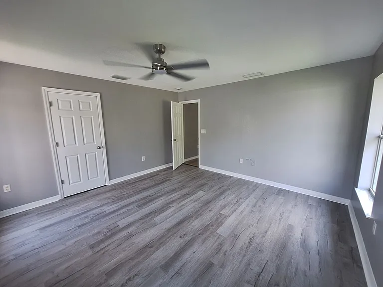 1220 Waycross St — Photo 12
