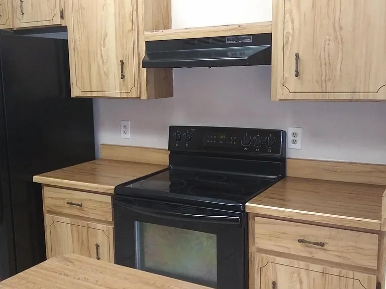 9357 Whittingham Dr — Photo 10