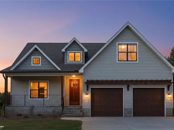1375 Purcell Rd, Reidsville, NC 27320