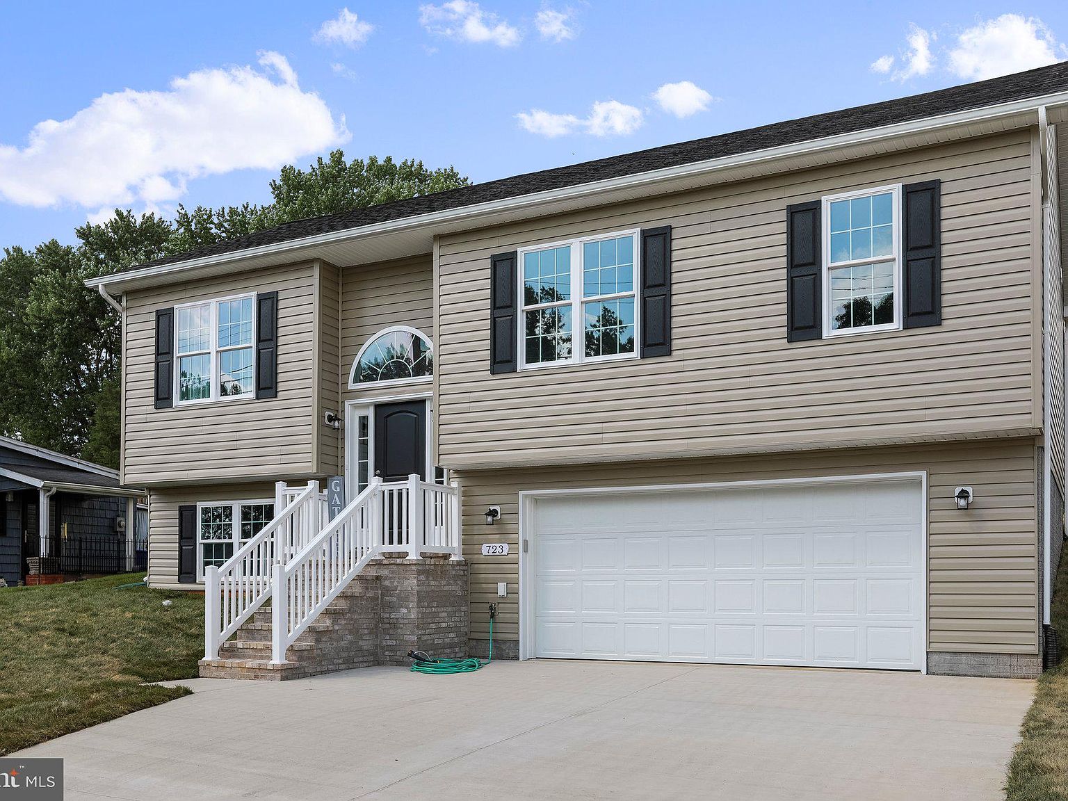 723 W 15th St, Front Royal, VA 22630 Zillow