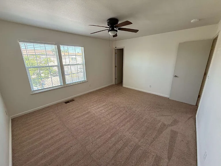344 Citadel Ave — Photo 4