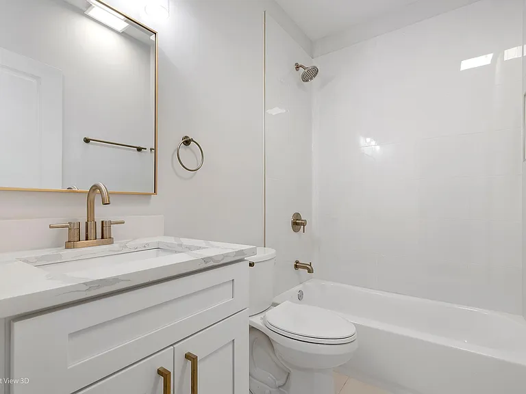 1239 S Fairfield Ave #2 — Photo 8