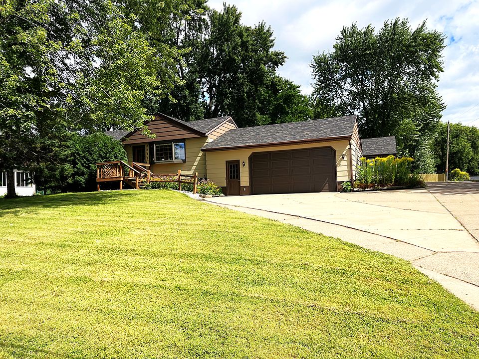 1st image of 4046 Highland Ave