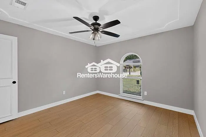 5306 Vincennes Ct — Photo 28