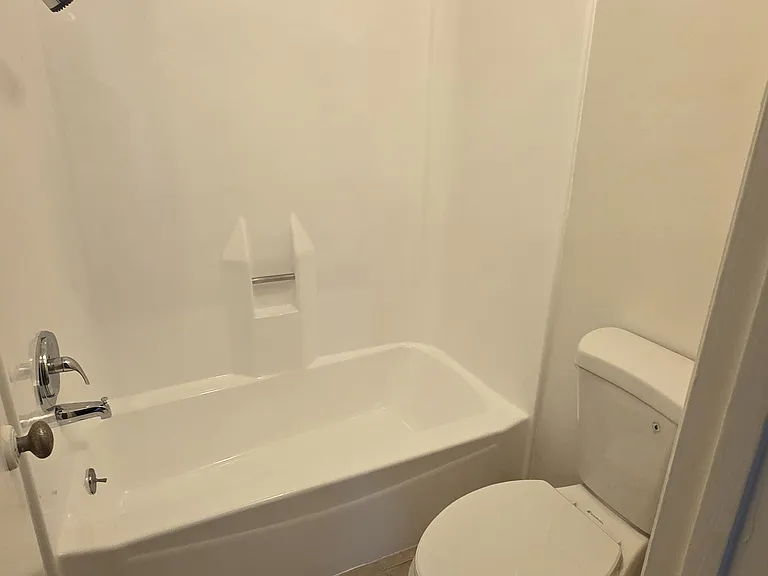 1470 E Wilson Ave #206 — Photo 9