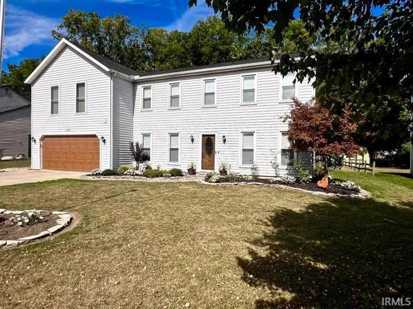 7901 Glenoak Pkwy, Fort Wayne, IN 46815