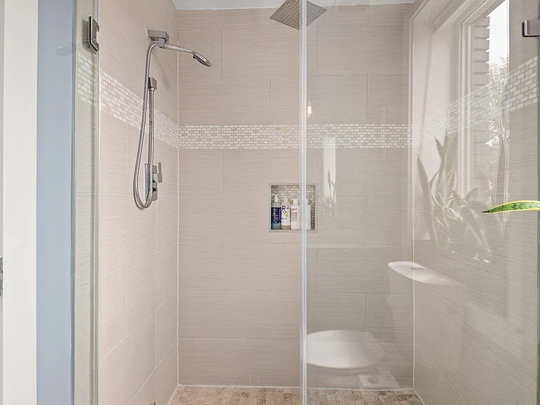 1700 2nd St NW #3 — Photo 6