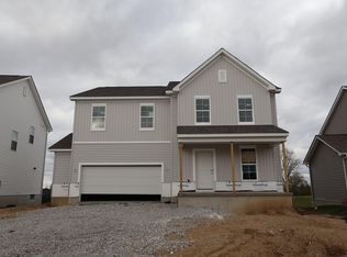 422 Cherry Hills Rd, Commercial Point, OH