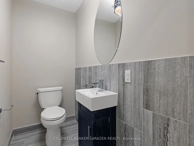 447 Green Ave #1 — Photo 11