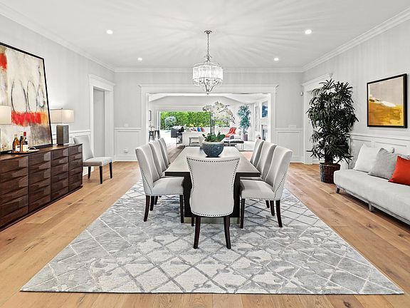 3rd image of 5233 La Canada Blvd