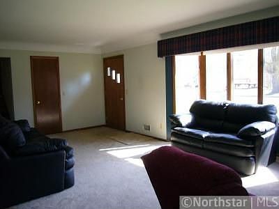 4th image of 9912 Ibis St NW