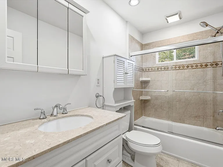 461 Augustus Rd — Photo 8