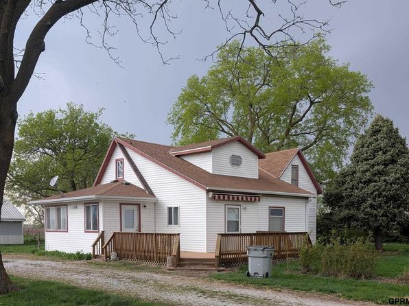 413 1400 County Rd, Dorchester, NE 68343