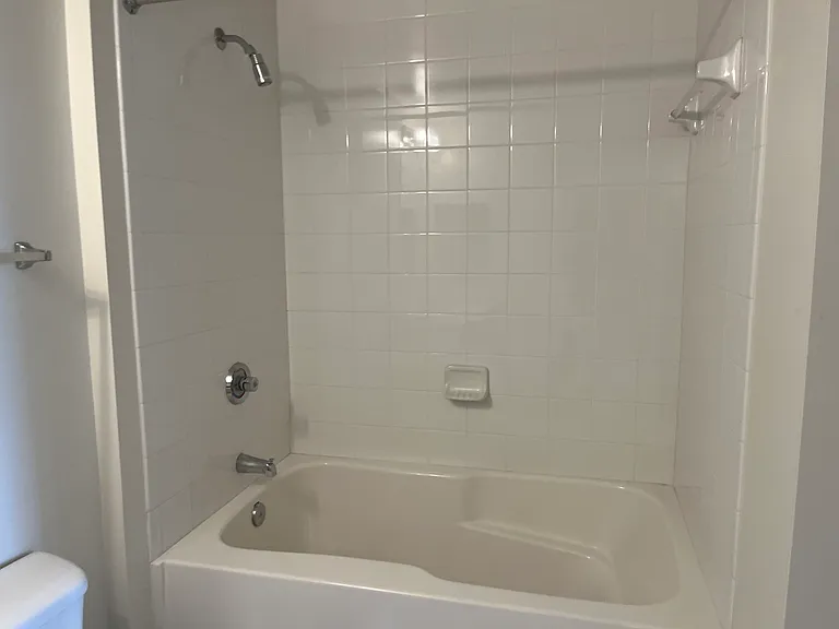 4480 Market Commons Dr #511 — Photo 8