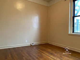 Rented by NextHome Empire