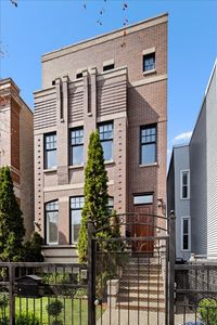 3638 N Wayne Ave, Chicago, IL, 60613