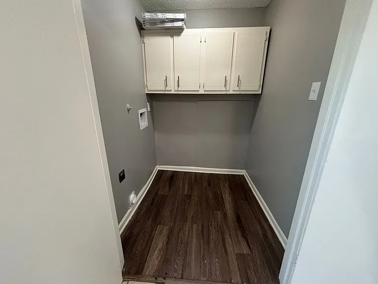 5168 Corkwood Dr — Photo 16