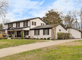 1990 Craigmont Blvd, Clarksville, TN 37043