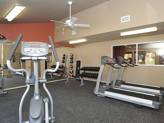5th image of 2990 Trawood Dr APT 005D