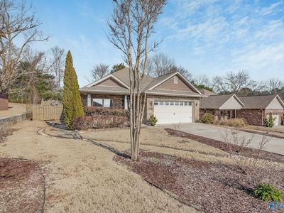 2906 Pasture View Ln SE, Owens Cross Roads, AL, 35763
