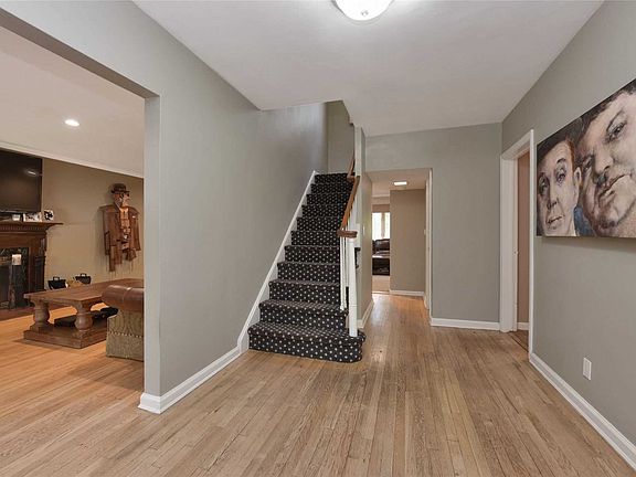 2nd image of 239 Kent Dr