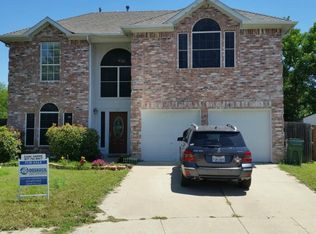 919 Grasswood Dr, Arlington, TX 76017