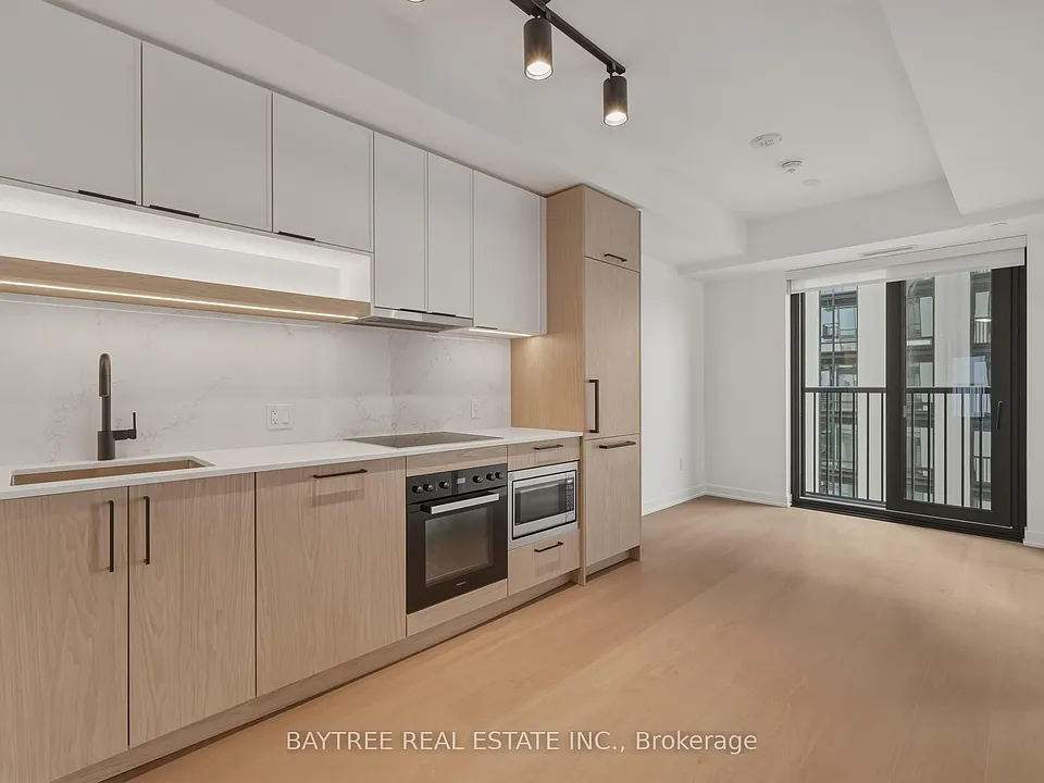 89 Montclair Ave #1726